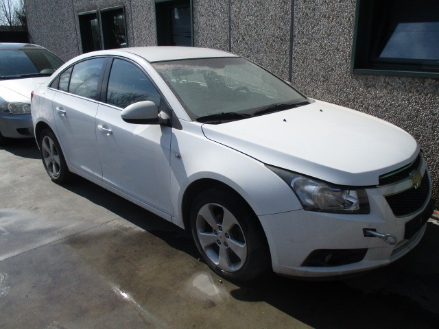 CHEVROLET CRUZE 2.0 110KW 5P D AUT (2010) RICAMBI IN MAGAZZINO 