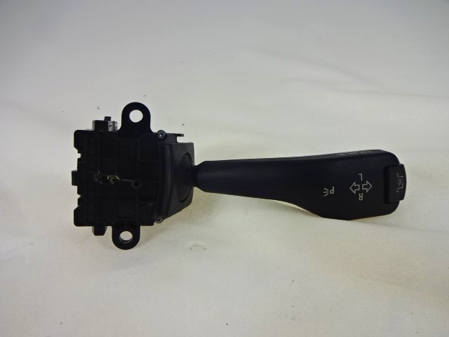 OBVOLANSKO STIKALO OEM N. 61318363668 ORIGINAL REZERVNI DEL BMW X3 E83 LCI R (2006 - 2010) DIESEL LETNIK 2008