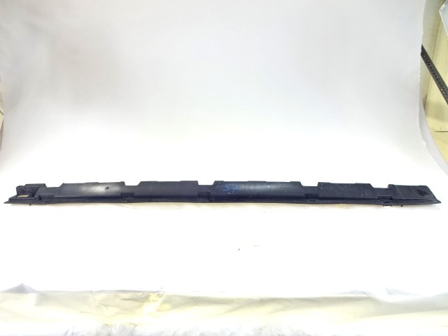 OKRASNA LETEV PRAGA  OEM N. 51773330869 ORIGINAL REZERVNI DEL BMW X3 E83 LCI R (2006 - 2010) DIESEL LETNIK 2008