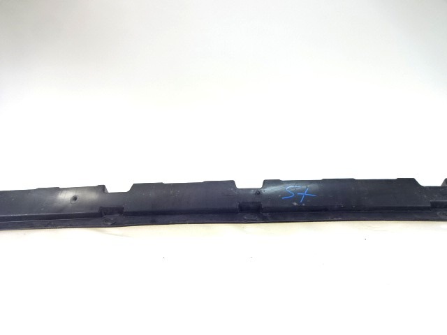 OKRASNA LETEV PRAGA  OEM N. 51773330869 ORIGINAL REZERVNI DEL BMW X3 E83 LCI R (2006 - 2010) DIESEL LETNIK 2008