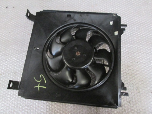 VENTILATOR HLADILNIKA OEM N. 130303233 ORIGINAL REZERVNI DEL PORSCHE BOXSTER 986 (1996 - 2004)BENZINA LETNIK 2001