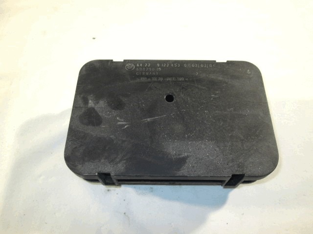 DRUGI ZUNANJI DODATKI OEM N. 64229122453 ORIGINAL REZERVNI DEL BMW X5 E70 (2006 - 2010) DIESEL LETNIK 2007