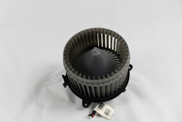 VENTILATOR  KABINE  OEM N. 5242710201 ORIGINAL REZERVNI DEL CHEVROLET CRUZE J300 J305 (2009 - 2019) DIESEL LETNIK 2010