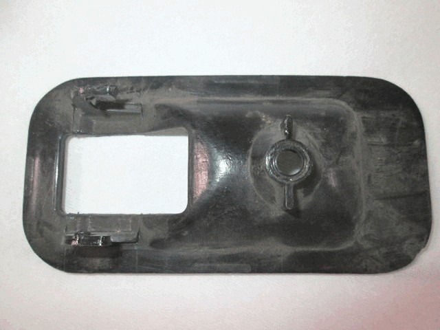 NOTRANJA KLJUKA  OEM N. 100143 ORIGINAL REZERVNI DEL ALFA ROMEO ALFASUD 901 MK1 (1972 - 1977)BENZINA LETNIK 1973