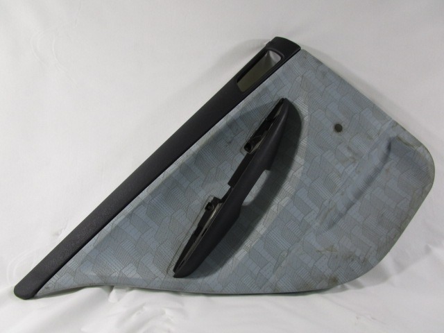 VRATNI PANEL OEM N. PNPSTSKFABIA6Y2MK1SW5P ORIGINAL REZERVNI DEL SKODA FABIA MK1 6Y2 BER/SW (2000 - 03/2007) BENZINA LETNIK 2002