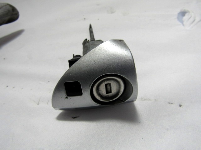 KOMPLET ODKLEPANJE IN VZIG  OEM N. 18632 KIT ACCENSIONE AVVIAMENTO ORIGINAL REZERVNI DEL MERCEDES CLASSE E W211 S211 R BER/SW (06/2006 - 2009)DIESEL LETNIK 2006