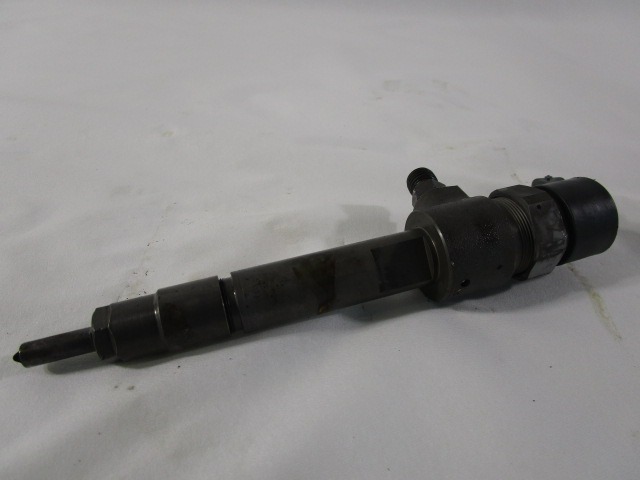 INJEKTORJI DIESEL OEM N. 445110002 ORIGINAL REZERVNI DEL FIAT MAREA 185 BER/SW (1996 - 02/1999) DIESEL LETNIK 1999