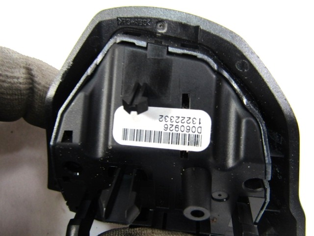 MULTIFUNKCIJSKI VOLAN OEM N. 13222332 ORIGINAL REZERVNI DEL OPEL CORSA D S07 (2006 - 2011) BENZINA LETNIK 2007