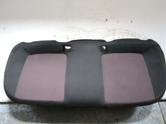 ZADNJE SEDISCE BLAGO OEM N. DIPITOPCORSADS07RBR3P ORIGINAL REZERVNI DEL OPEL CORSA D S07 (2006 - 2011) BENZINA LETNIK 2007