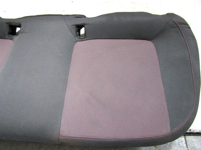 ZADNJE SEDISCE BLAGO OEM N. DIPITOPCORSADS07RBR3P ORIGINAL REZERVNI DEL OPEL CORSA D S07 (2006 - 2011) BENZINA LETNIK 2007
