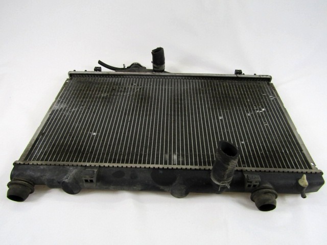 RADIATOR VODE OEM N. 4221721621 ORIGINAL REZERVNI DEL TOYOTA COROLLA E11 (1995 - 2002)BENZINA LETNIK 2001