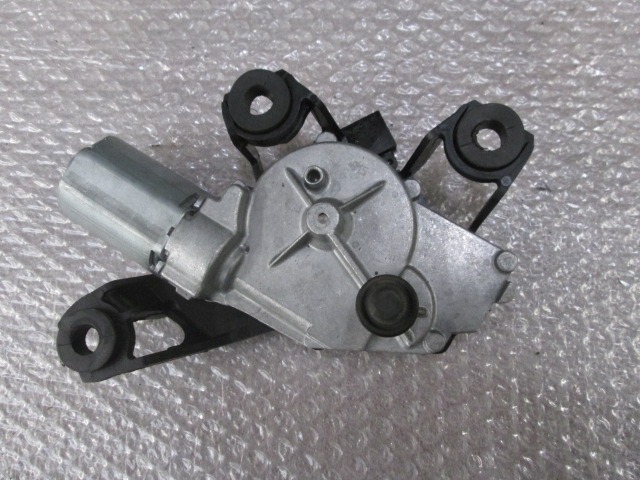 MOTORCEK ZADNJEGA BRISALCA OEM N. 8200080900 ORIGINAL REZERVNI DEL RENAULT MEGANE MK2 BM0/1 CM0/1 EM0/1 KM0/1 LM0/1 BER/GRANDTOUR  (10/2002 - 02/2006) BENZINA LETNIK 2004