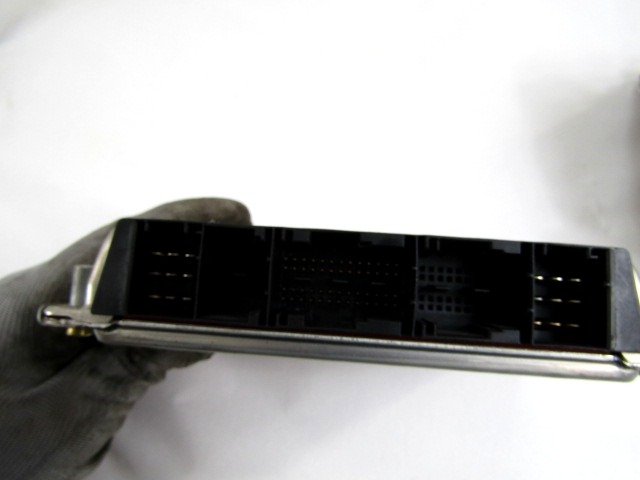 OSNOVNA KRMILNA ENOTA DDE / MODUL ZA VBRIZGAVANJE OEM N. 0261206481 89661-0W132 ORIGINAL REZERVNI DEL TOYOTA COROLLA E11 (1995 - 2002)BENZINA LETNIK 2001