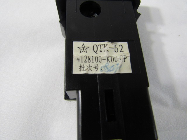 STIKALO VARNOSTNIH ZMIGAVCEV  OEM N. 4128100-K00 ORIGINAL REZERVNI DEL GREAT WALL HOVER H3 (2006 - 2011)BENZINA/GPL LETNIK 2009