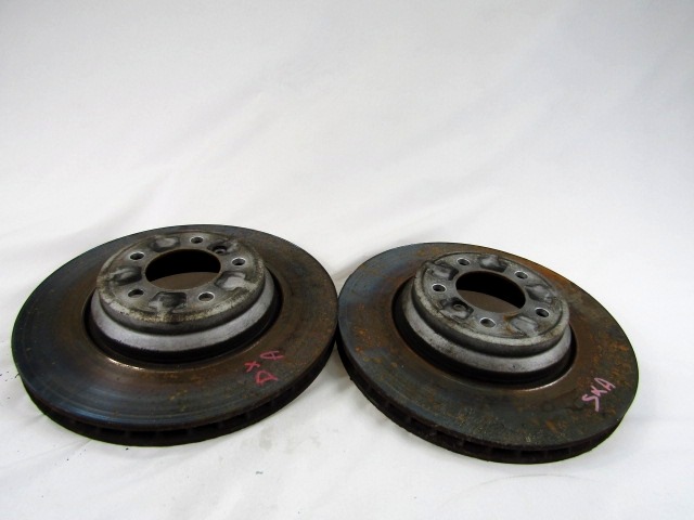 SPREDNJI ZAVORNI DISKI OEM N. 34116855000 ORIGINAL REZERVNI DEL BMW SERIE 3 BER/SW/COUPE/CABRIO E90/E91/E92/E93 (2005 -2009) DIESEL LETNIK 2006