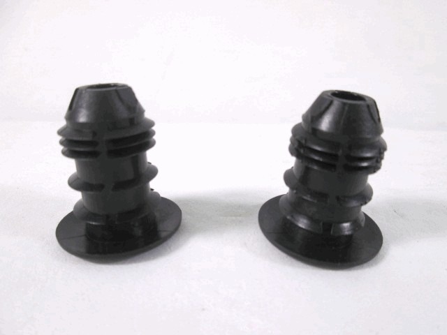 DRUGI ZUNANJI DODATKI OEM N.  ORIGINAL REZERVNI DEL FIAT 242 (1974 - 1987)DIESEL LETNIK 1974