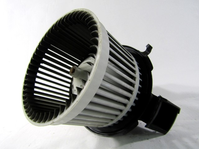 VENTILATOR  KABINE  OEM N. 5H0130000 ORIGINAL REZERVNI DEL FIAT 500 CINQUECENTO 312 MK3 (2007 - 2015) BENZINA LETNIK 2008