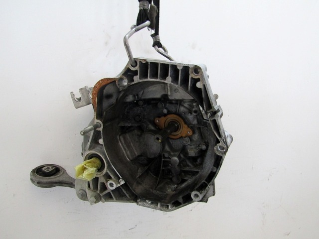 ROCNI MENJALNIK OEM N. 9303 Cambio meccanico ORIGINAL REZERVNI DEL ALFA ROMEO MITO 955 (2008 - 2018) DIESEL LETNIK 2013