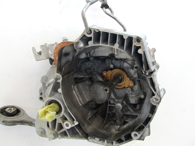 ROCNI MENJALNIK OEM N. 9303 Cambio meccanico ORIGINAL REZERVNI DEL ALFA ROMEO MITO 955 (2008 - 2018) DIESEL LETNIK 2013