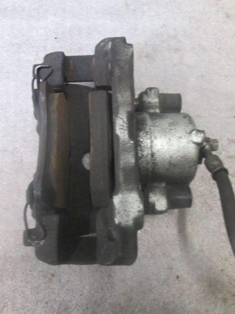 SPREDNJE DESNE ZAVORNE CELJUSTI  OEM N. 542453 ORIGINAL REZERVNI DEL OPEL ZAFIRA A T98 (1999 - 2005) BENZINA LETNIK 2004