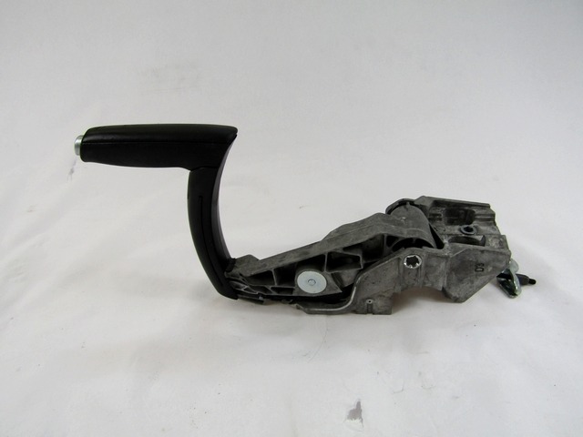 OEM N. 8P0711303C ORIGINAL REZERVNI DEL AUDI A3 MK2R 8P 8PA 8P1 8P7 (2008 - 2012)DIESEL LETNIK 2009