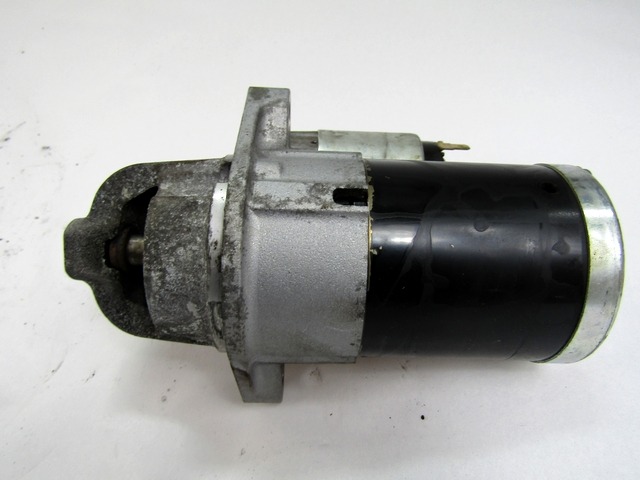 ZAGANJAC MOTORJA  OEM N. 31100-51K00 ORIGINAL REZERVNI DEL OPEL AGILA B H08 (2008 - 2015)BENZINA LETNIK 2009