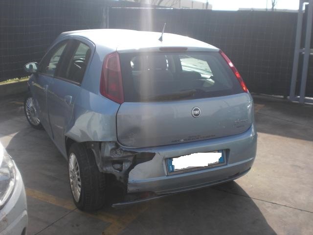 FIAT GRANDE PUNTO 1.3 D 66KW 6M 5P (2006) RICAMBIO USATO 