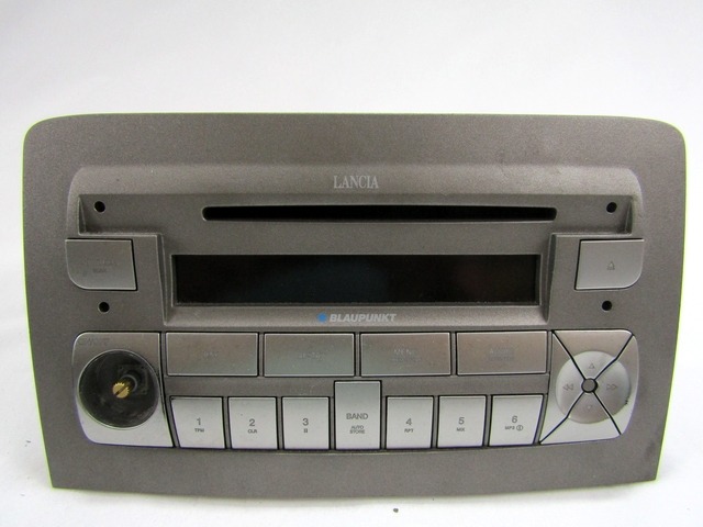 RADIO CD / OJACEVALNIK / IMETNIK HIFI OEM N. 735387607 ORIGINAL REZERVNI DEL LANCIA MUSA 350 (2004 - 2007) DIESEL LETNIK 2005