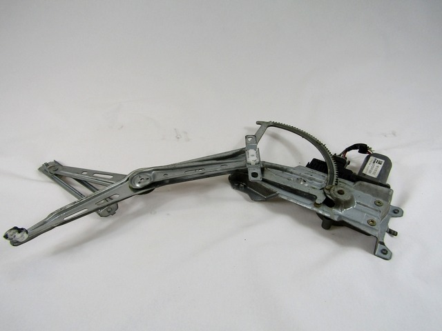 MEHANIZEM DVIGA SPREDNJIH STEKEL  OEM N. 90579355 ORIGINAL REZERVNI DEL OPEL ZAFIRA A T98 (1999 - 2005) DIESEL LETNIK 2003