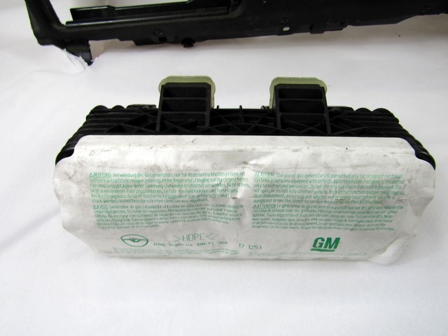 KIT AIRBAG KOMPLET OEM N. 15333 KIT AIRBAG COMPLETO ORIGINAL REZERVNI DEL OPEL ZAFIRA A T98 (1999 - 2005) DIESEL LETNIK 2003