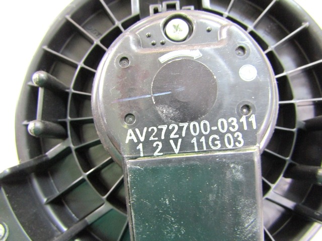 VENTILATOR  KABINE  OEM N. AV272700-0311 ORIGINAL REZERVNI DEL SUZUKI SWIFT MZ EZ MK3 (2004 - 2010) DIESEL LETNIK 2006