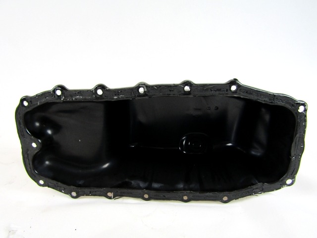 POSODA ZA OLJE/KARTER OLJA OEM N. 1151085E10000 ORIGINAL REZERVNI DEL SUZUKI SWIFT MZ EZ MK3 (2004 - 2010) DIESEL LETNIK 2006