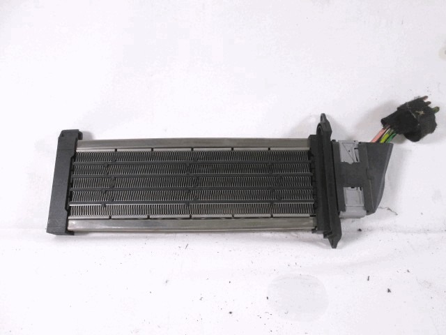 HLADILNIK ZA GRETJE OEM N. 6436A9 ORIGINAL REZERVNI DEL CITROEN C3 / PLURIEL MK1 (2002 - 09/2005) DIESEL LETNIK 2003