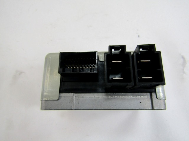 ELEKTRICNI SERVO VOLAN ENOTA OEM N. 38720-63JA0  ORIGINAL REZERVNI DEL SUZUKI SWIFT MZ EZ MK3 (2004 - 2010) DIESEL LETNIK 2006