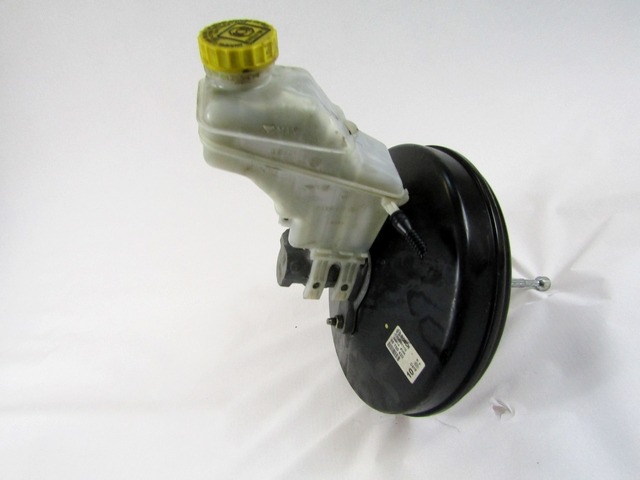 SERVO OJACEVALNIK ZAVOR S PUMPO OEM N. 55700420 ORIGINAL REZERVNI DEL FIAT GRANDE PUNTO 199 (2005 - 2012) DIESEL LETNIK 2006