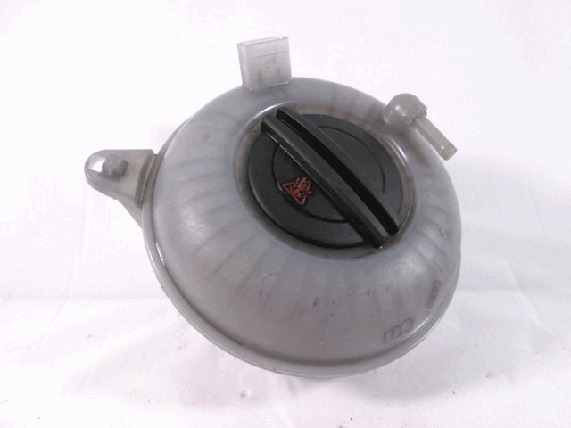 HLADILNA VODA ZA RADIJATORJE OEM N. 5Q0121407G ORIGINAL REZERVNI DEL VOLKSWAGEN GOLF VII 5G1 BQ1 BE1 BE2 BA5 BV5 MK7 (2012 - 2017)DIESEL LETNIK 2015