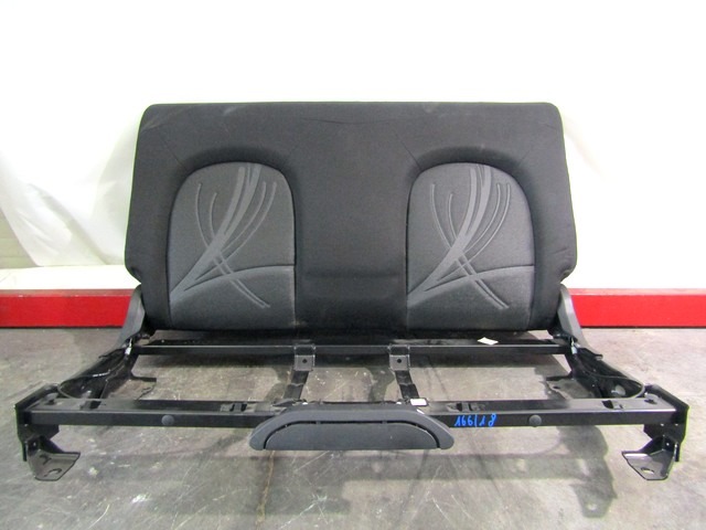 ZADNJI NASLON BLAGO OEM N. SCPITLCYPSILON843RBR3P ORIGINAL REZERVNI DEL LANCIA Y YPSILON 843 R (2006 - 2011) BENZINA/GPL LETNIK 2011