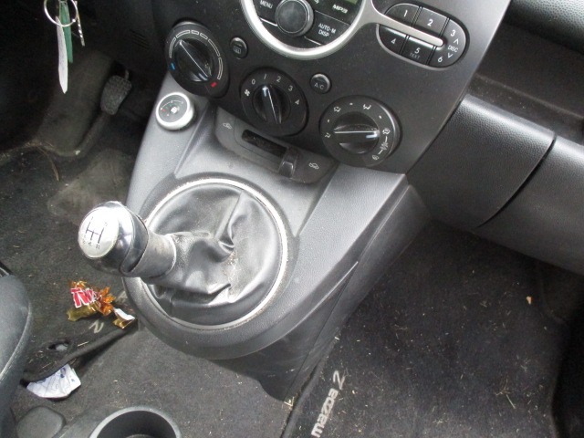 MAZDA 2 1.3 G 55KW 5M 5P (2009) RICAMBIO USATO 