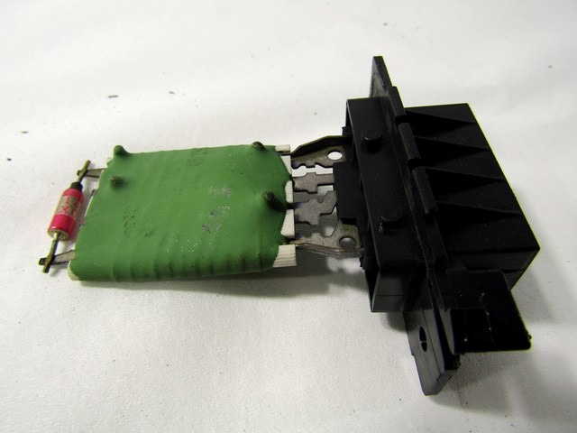 REGULATOR PREZRACEVANJA OEM N.  ORIGINAL REZERVNI DEL FIAT FIORINO 225 (2007 - 2016) BENZINA/METANO LETNIK 2010