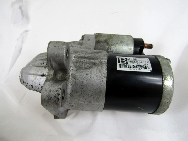 ZAGANJAC MOTORJA  OEM N. M000T32771 ORIGINAL REZERVNI DEL MAZDA 2 DE DH MK2 (2007 - 2014) BENZINA/GPL LETNIK 2009