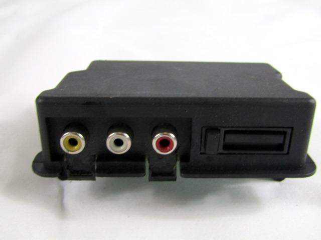 REZERVNI DELI, RADIJSKO-NAVIGACIJSKE NAPRAVE OEM N. 96738870XT 9673397980 96662805ZD 96638354XT ORIGINAL REZERVNI DEL PEUGEOT 3008 MK1 0U (2009 - 2016) DIESEL LETNIK 2010