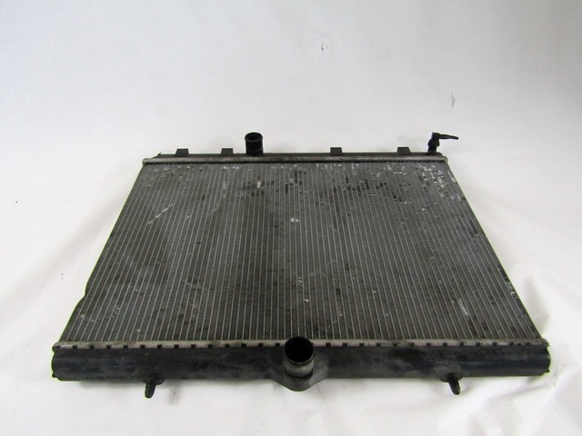 RADIATOR VODE OEM N. 9682477580 ORIGINAL REZERVNI DEL PEUGEOT 3008 MK1 0U (2009 - 2016) DIESEL LETNIK 2010