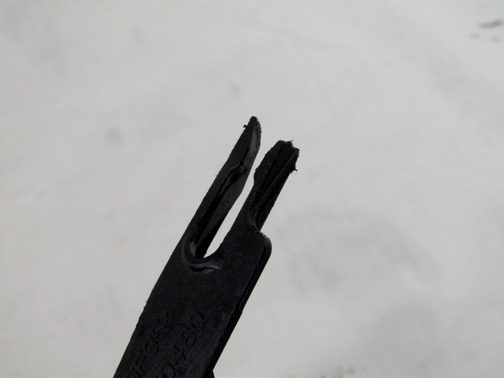 LOVILNIK OLJA OEM N. 9684359980 ORIGINAL REZERVNI DEL PEUGEOT 3008 MK1 0U (2009 - 2016) DIESEL LETNIK 2010