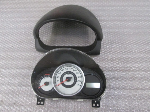 KILOMETER STEVEC OEM N. DF7155471A ORIGINAL REZERVNI DEL MAZDA 2 DE DH MK2 (2007 - 2014) BENZINA LETNIK 2008