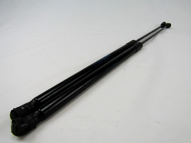 AMORTIZERJI PRTLJAZNIH VRAT  OEM N. 13182309 ORIGINAL REZERVNI DEL OPEL CORSA D R S07 (02/2011 - 2014) DIESEL LETNIK 2012