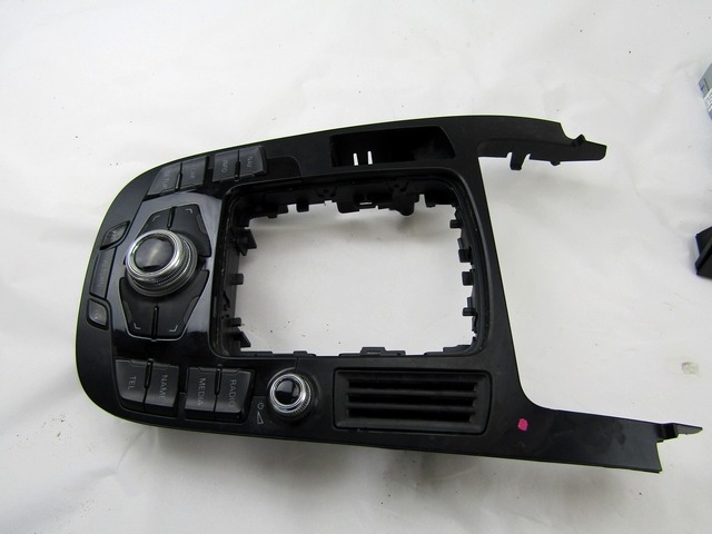 REZERVNI DELI, RADIJSKO-NAVIGACIJSKE NAPRAVE OEM N. 8T0919603C ORIGINAL REZERVNI DEL AUDI A4 B8 8K2 BER/SW/CABRIO (2007 - 11/2015) DIESEL LETNIK 2008