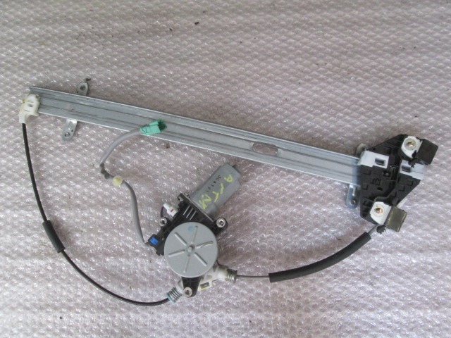 MEHANIZEM DVIGA SPREDNJIH STEKEL  OEM N. 72210S9AA03 ORIGINAL REZERVNI DEL HONDA CRV RD MK2 (2002 - 2007)DIESEL LETNIK 2005