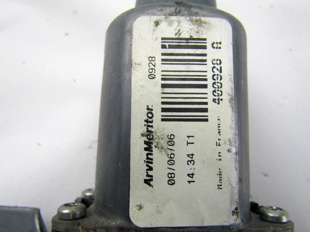 MEHANIZEM DVIGA ZADNJIH STEKEL  OEM N. 827019U000 ORIGINAL REZERVNI DEL NISSAN NOTE E11 MK1 (2005 - 2013)DIESEL LETNIK 2006