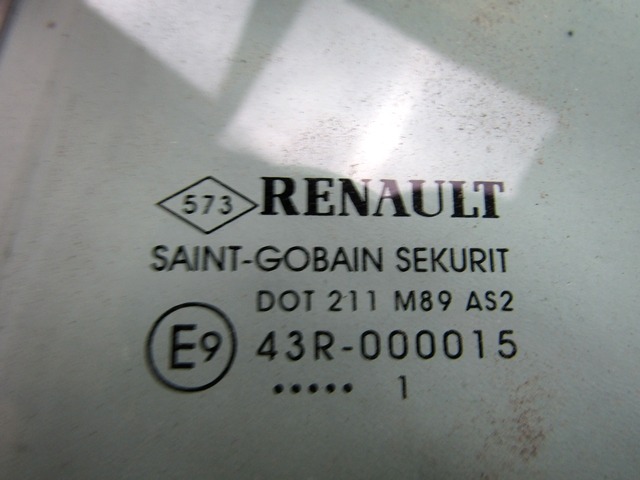 FIKSNO LEVO STEKLO OEM N. 8200209953 ORIGINAL REZERVNI DEL RENAULT MODUS F/JP0 R (2008 - 09/2013) DIESEL LETNIK 2011