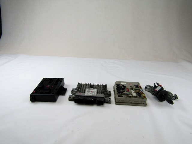 KOMPLET ODKLEPANJE IN VZIG  OEM N. 5265 KIT ACCENSIONE AVVIAMENTO ORIGINAL REZERVNI DEL RENAULT MODUS F/JP0 R (2008 - 09/2013) DIESEL LETNIK 2011